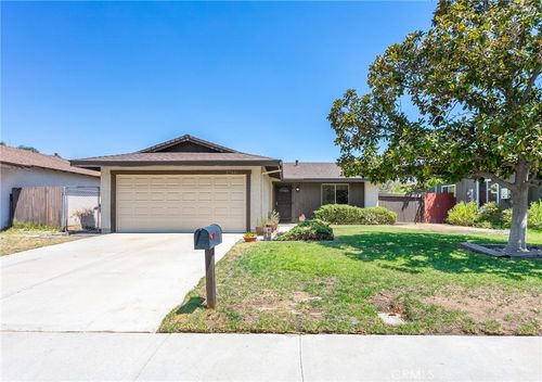 27446 Sycamore Creek Dr, Valencia, CA, 91354-2051 | Card Image