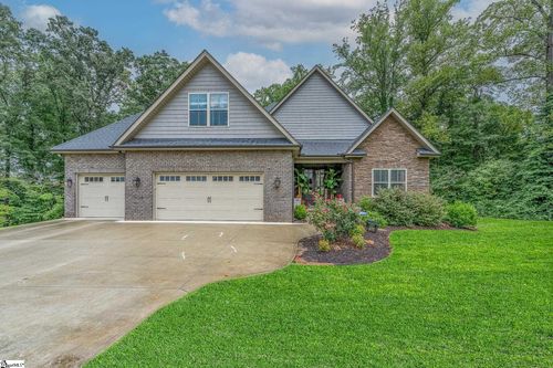 136 Siena Dr, Anderson, SC, 29621-4311 | Card Image