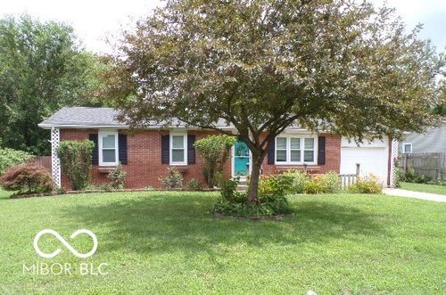 500 Cara Ct, Seymour, IN, 47274-1819 | Card Image