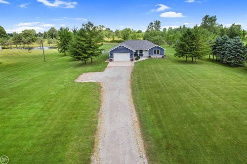 27611 Prinz Rd, Richmond, MI, 48062-5800 | Card Image