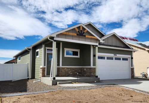 3938 Saddle Back Ln, Cheyenne, WY, 82001-6355 | Card Image