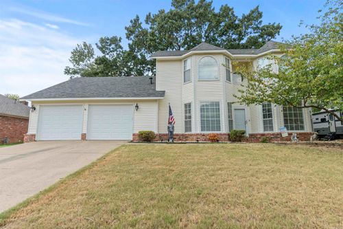 305 Pickwicket Drive, Conway, AR, 72034 | Card Image