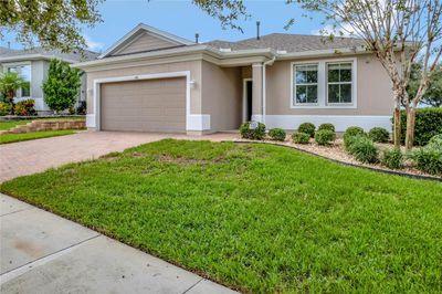 304 Alcove Drive, House other with 2 bedrooms, 2 bathrooms and null parking in Groveland FL | Image 3