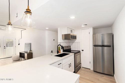 34-3416 N 44th St, Phoenix, AZ, 85018-6050 | Card Image