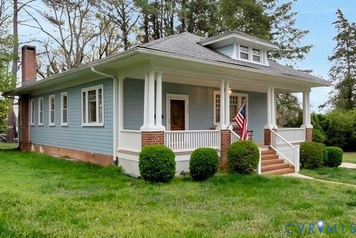 206 First Ave, Farmville, VA, 23901-1802 | Card Image