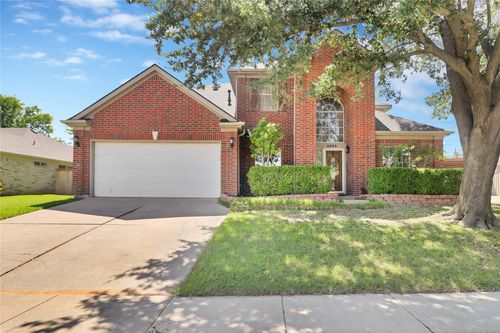 5502 Hyannis Dr, Arlington, TX, 76018-2343 | Card Image
