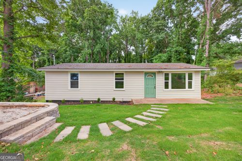 136 Nowell St, Monroe, GA, 30655-1832 | Card Image