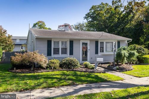 300 Central Ave, GLENDORA, NJ, 08029-1458 | Card Image