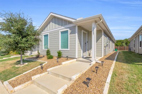 1485 Sterling Way, Ferris, TX, 75125-9202 | Card Image