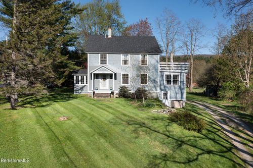 132 White Oaks Rd, Williamstown, MA, 01267-2282 | Card Image