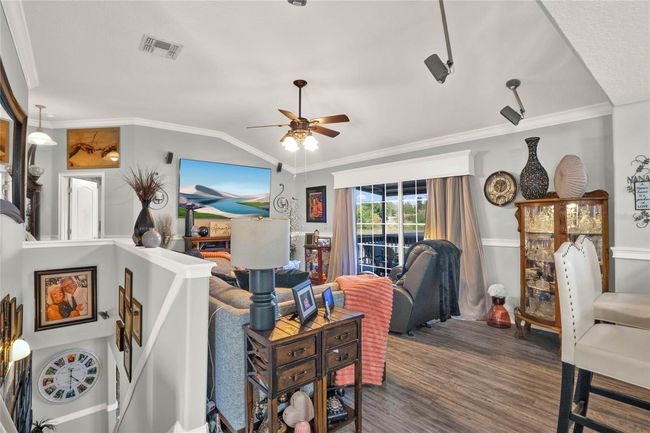Living Room | Image 6