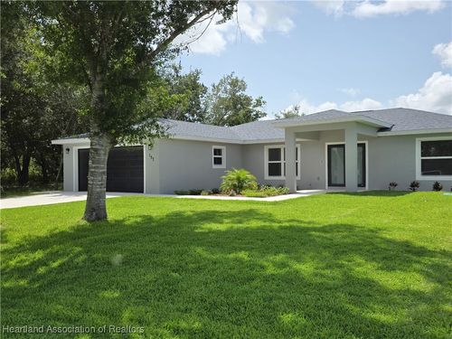 157 Mango Rd, Lake Placid, FL, 33852-9402 | Card Image
