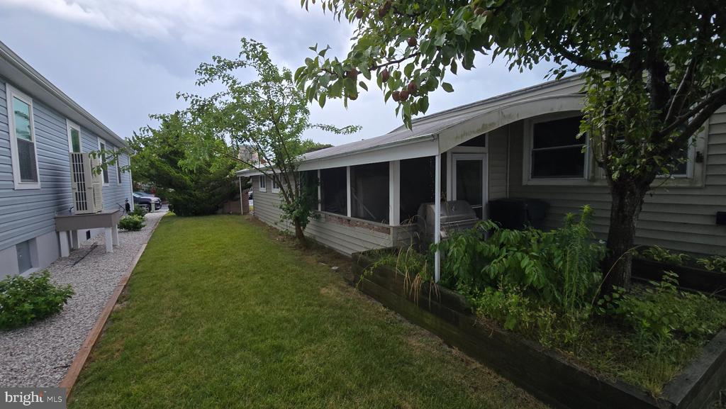 Residential in OCEAN CITY 4