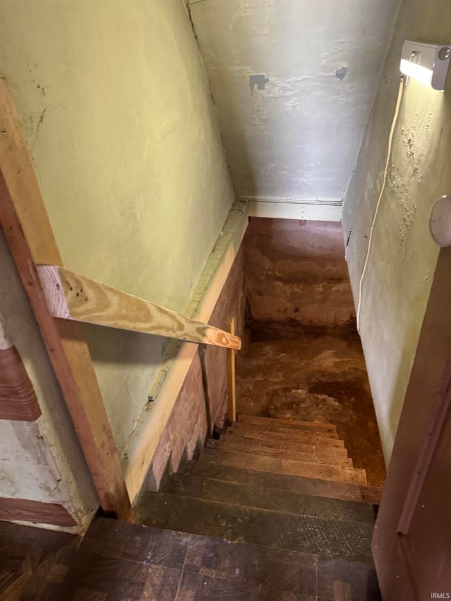 406 E Medcalf St, House other with 3 bedrooms, 1 bathrooms and null parking in Dale IN | Image 12