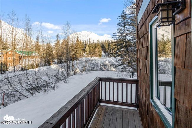 8 Back Yard Deck | Image 9