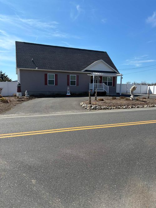 720 Town Bank Rd, North Cape May, NJ, 08204-4411 | Card Image