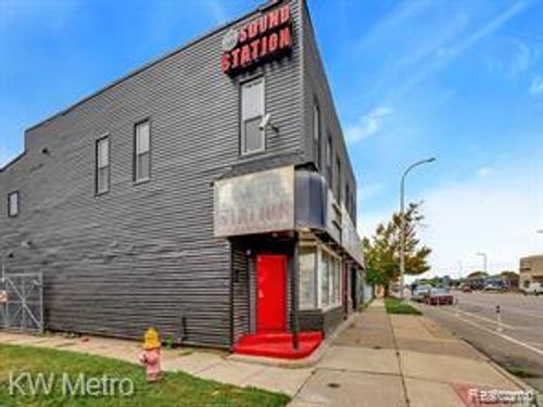 1-4805 Livernois Ave, Detroit, MI, 48210-2445 | Card Image