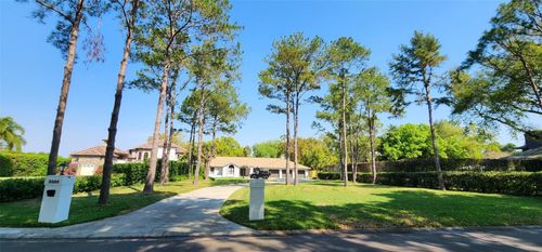 3105 Mossvale Ln, TAMPA, FL, 33618-4318 | Card Image