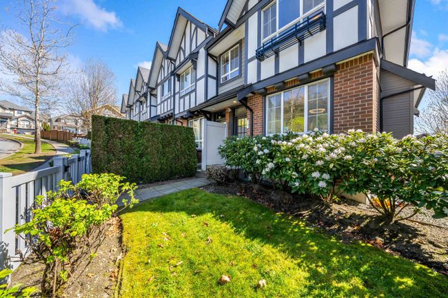5 - 1338 Hames Crescent, Townhouse with 3 bedrooms, 2 bathrooms and 2 parking in Coquitlam BC | Image 2
