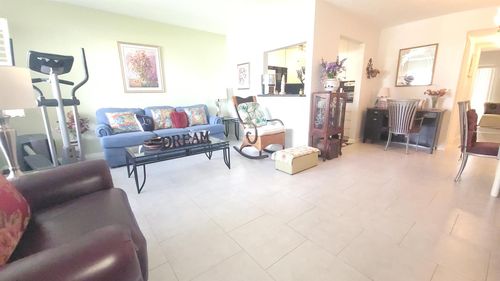 402 Windsor R, West Palm Beach, FL, 33417-2469 | Card Image