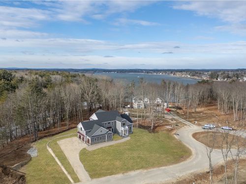 71 Shipwright Way, Newington, NH, 03801 | Card Image