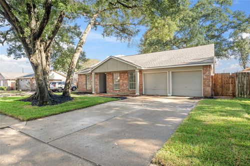 7310 Foxway Ln, Humble, TX, 77338-1627 | Card Image
