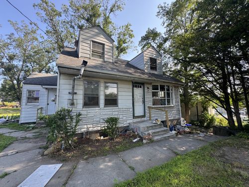 583 Anderson Ave, Milford, CT, 06460-3709 | Card Image