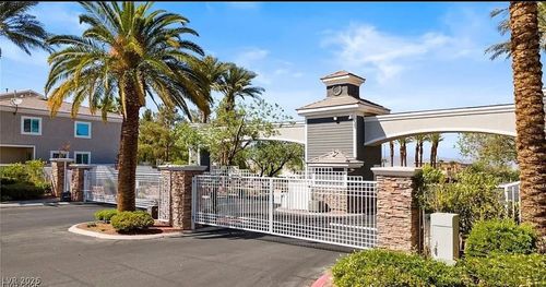 227 Charming Ct, Henderson, NV, 89052-5672 | Card Image