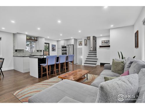 1801 S Pratt Pkwy, Longmont, CO, 80501-6727 | Card Image