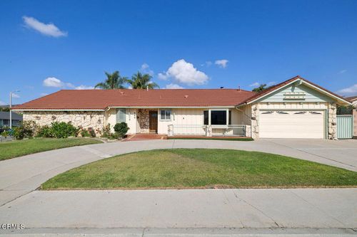 545 W Santa Paula St, Santa Paula, CA, 93060-1931 | Card Image