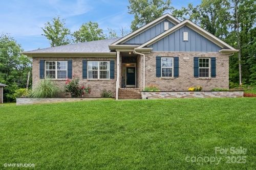 b24-876 Hardin St, Lancaster, SC, 29720-7570 | Card Image
