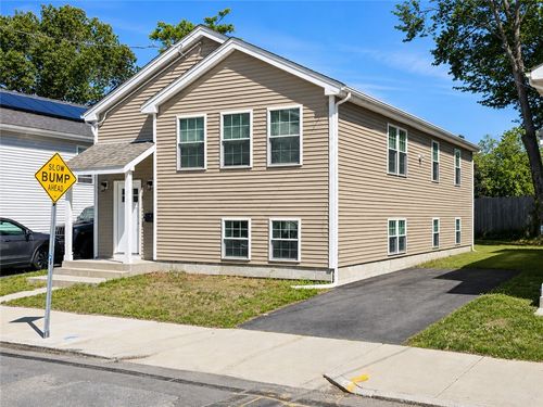 63 Chester Ave, Providence, RI, 02907-1208 | Card Image