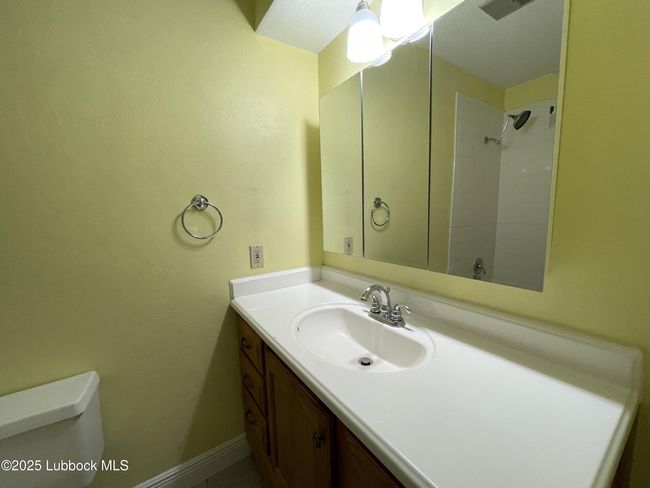 5730 Dartmouth Dr, House other with 3 bedrooms, 2 bathrooms and null parking in Lubbock TX | Image 7