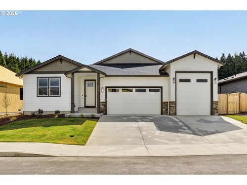 12-1570 Estacada Vlg, Estacada, OR, 97023 | Card Image