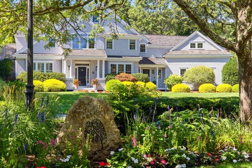 11 Teal Cir, Mashpee, MA, 02649-3676 | Card Image