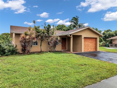 6605 Nw 77th St, Tamarac, FL, 33321-5238 | Card Image