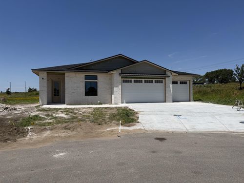 8342 W Waterway Ct, Maize, KS, 67101-8903 | Card Image