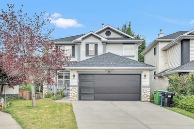 323 Sierra Nevada Pl Sw, House detached with 4 bedrooms, 3 bathrooms and 4 parking in Calgary AB | Image 2