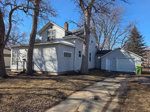 425 6th St, Tracy, MN, 56175-1161 | Card Image