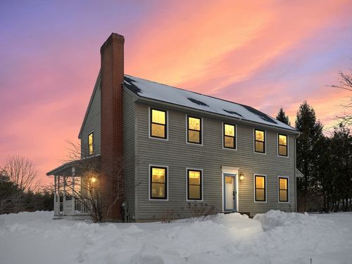 41 Hill St, Paxton, MA, 01612-1252 | Card Image