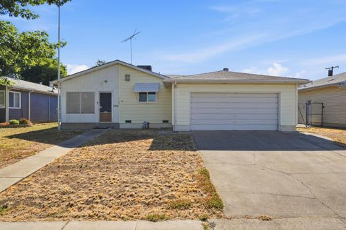 3020 Swansea Way, Rancho Cordova, CA, 95670 | Card Image