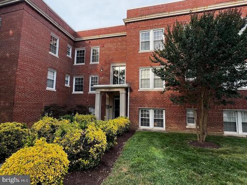 31a-401 Commonwealth Ave, Alexandria, VA, 22301-2333 | Card Image