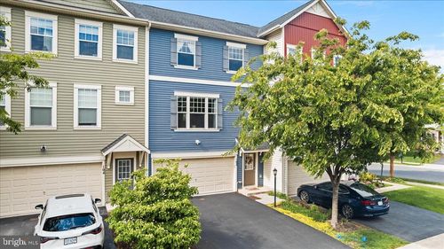102 Rotunda Dr, STEPHENSON, VA, 22656-1966 | Card Image