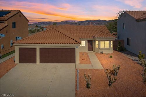 951 High Plains Dr, Henderson, NV, 89002-9579 | Card Image