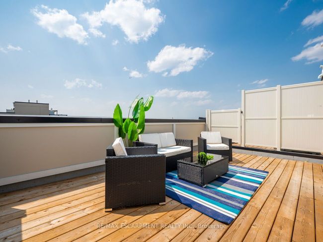 103 - 173 William Duncan Rd, Condo with 2 bedrooms, 2 bathrooms and null parking in North York ON | Image 35