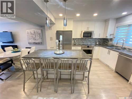 7 Calwood Cres, Yorkton, SK, S3N2T5 | Card Image