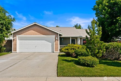 403 E Kristen Ave, Ellensburg, WA, 98926-3099 | Card Image