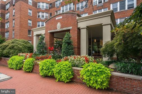 apt-130-2500 Q St Nw, WASHINGTON, DC, 20007-4313 | Card Image