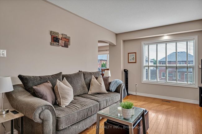 213 Farrier Cres, House other with 4 bedrooms, 4 bathrooms and 4 parking in Peterborough ON | Image 17