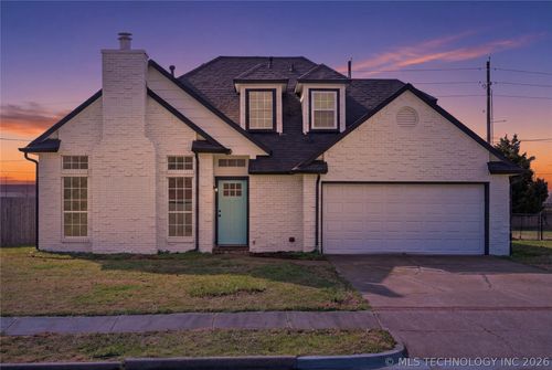 12302 E 87th St N, Owasso, OK, 74055-2040 | Card Image